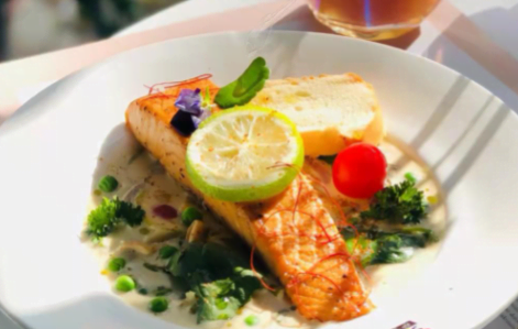 托斯卡納三文魚怎么做？在家也能吃上西餐，簡單又營養(yǎng)